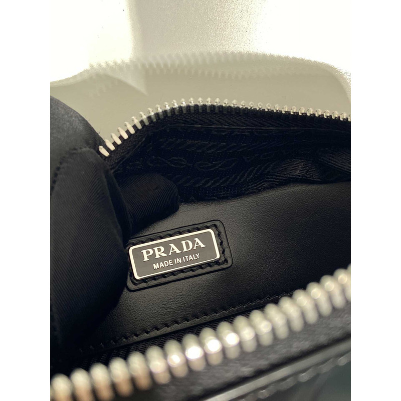 Pra*a brique leather handbag black