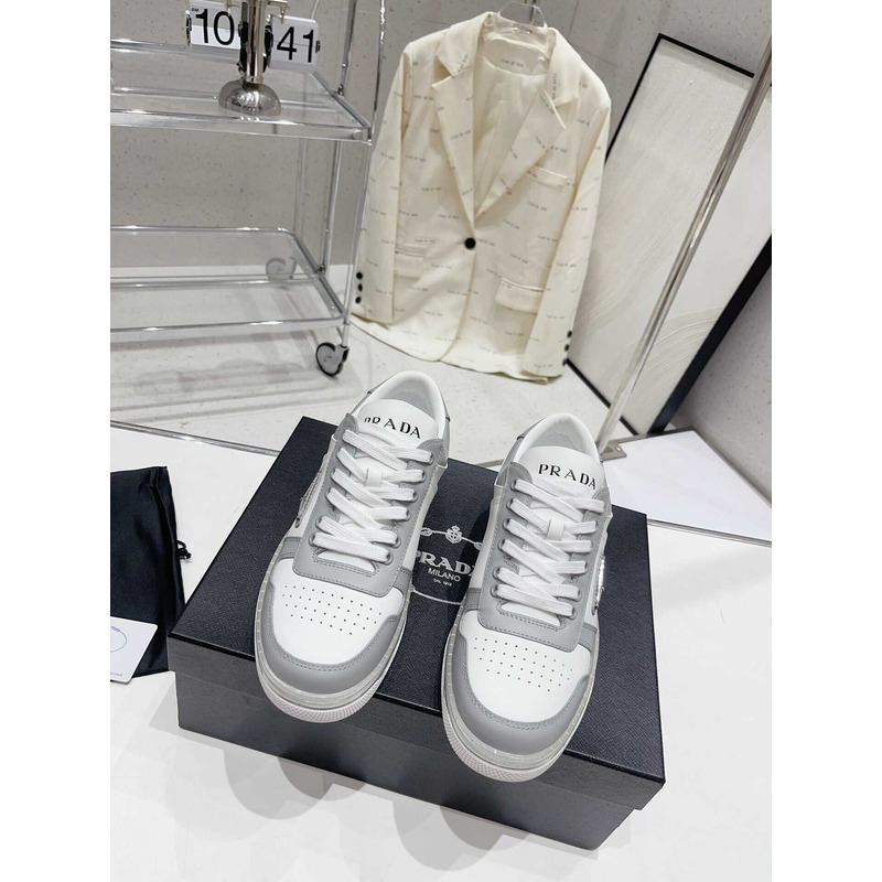 Pra*a downtown low top sneakers leather white grey