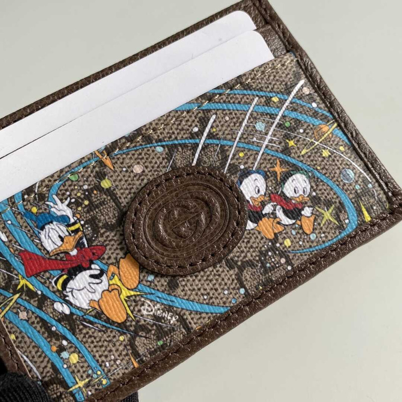 G*u*i x disney collab card holder