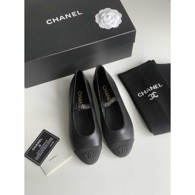 Ch*el ballerina lambskin flats black