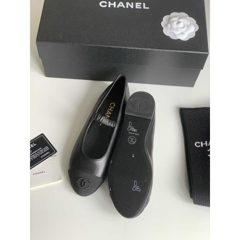 Ch*el ballerina lambskin flats black