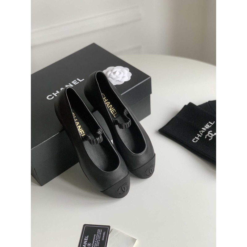 Ch*el ballerina lambskin flats black