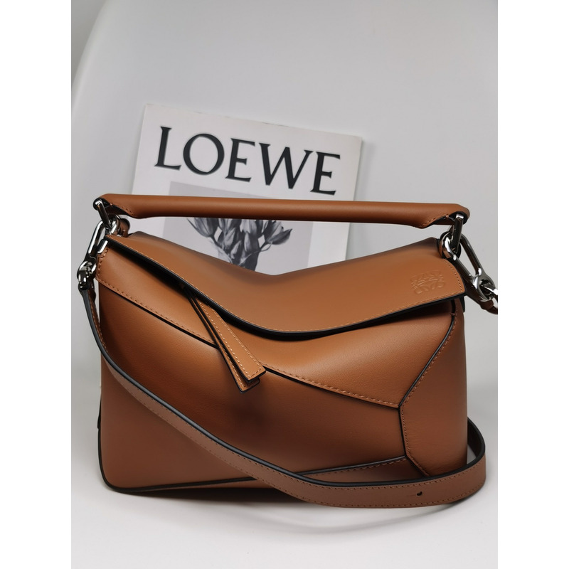 Loewe Puzzle Bag Classic Calfskin Small Tan