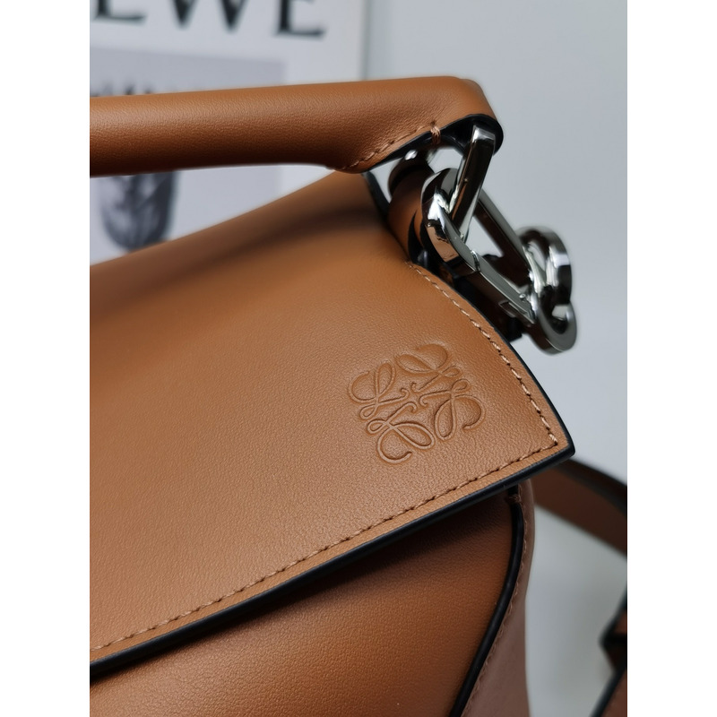 Loewe Puzzle Bag Classic Calfskin Small Tan