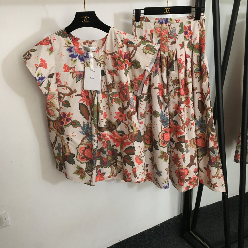 ch**an D*or flower patterns blouse