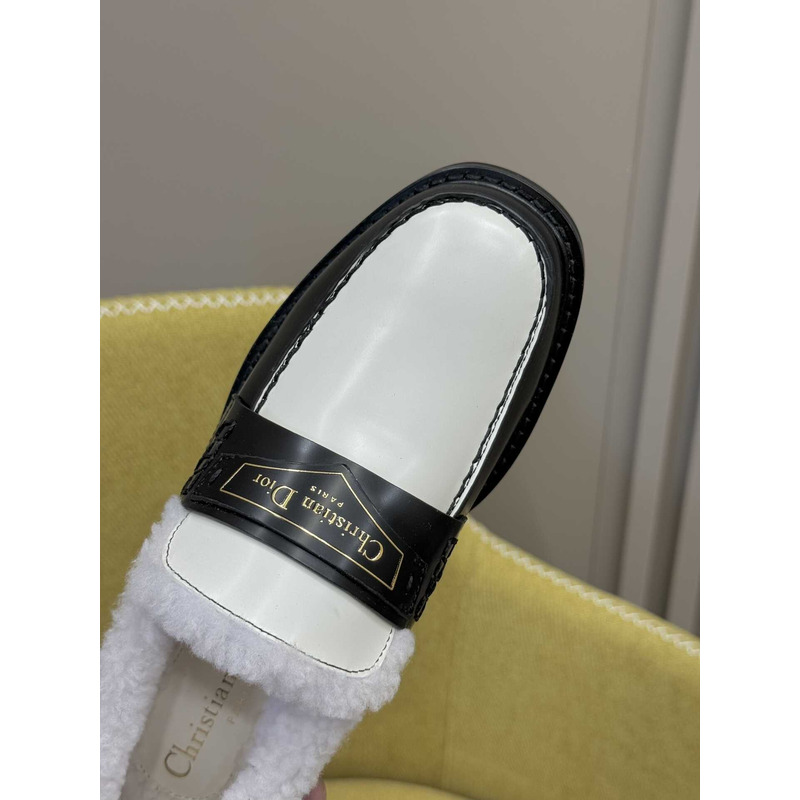 ch**an D*or boy loafer black and white