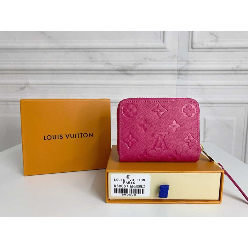 l**is V*t*n zippy coin purse padlock hot pink