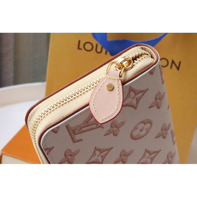 l**is V*t*n zippy wallet monogram canvas beige