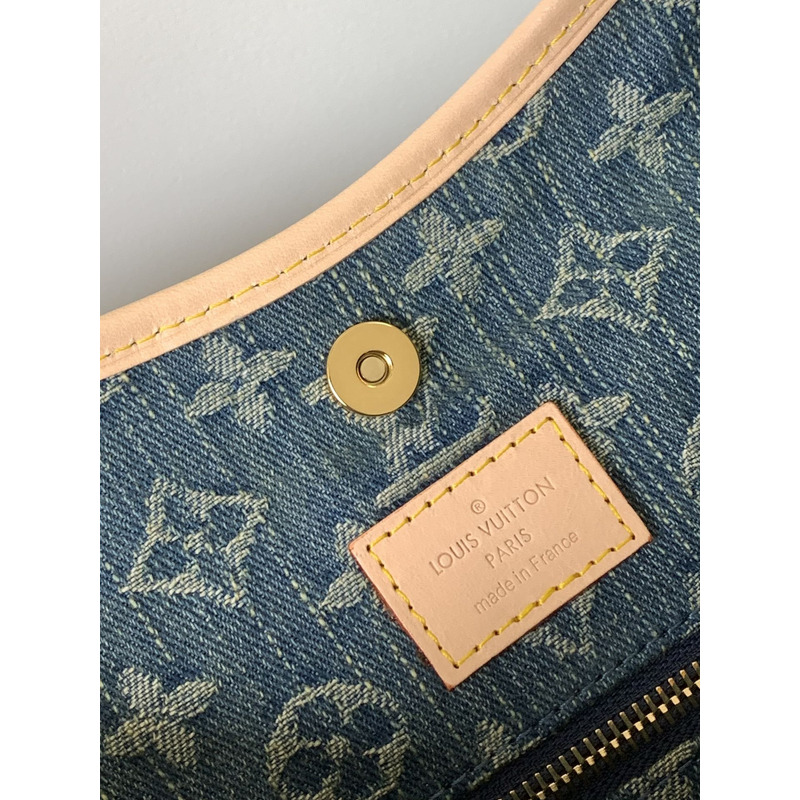 l**is V*t*n carryall pm monogram denim blue