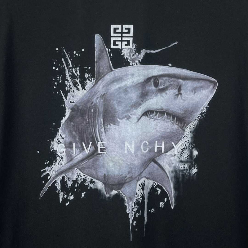 Givenchy Shark T-Shirt Black