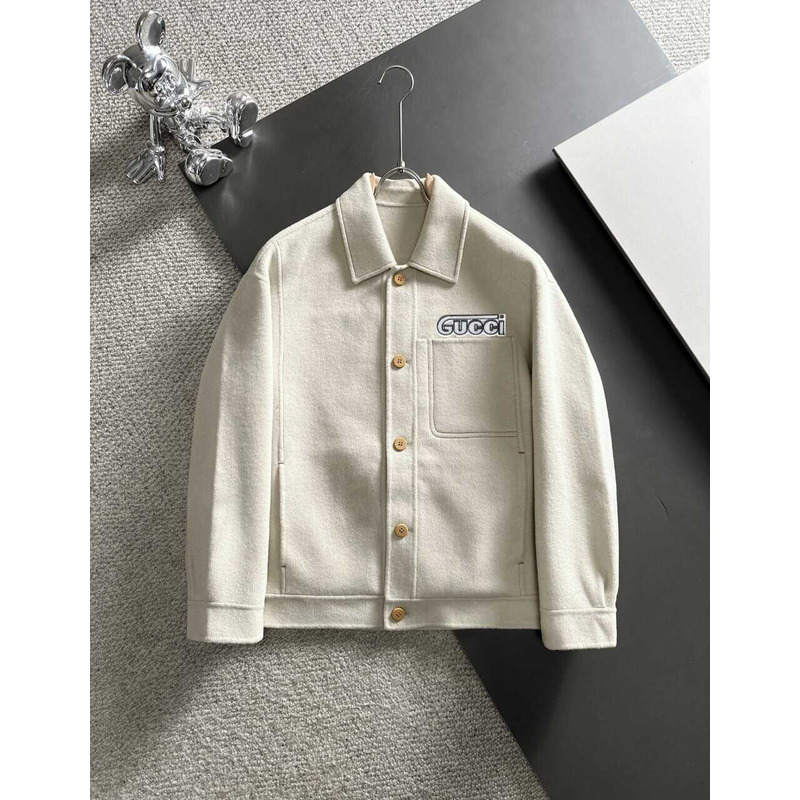 G*u*i button-up jacket with logo white