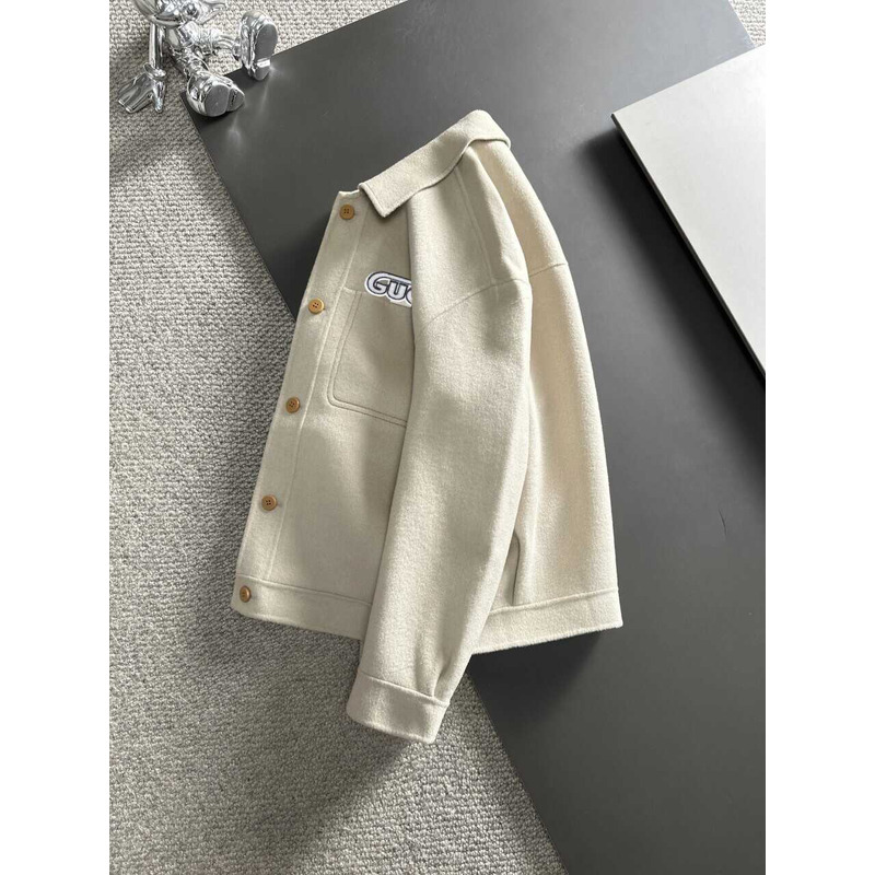 G*u*i button-up jacket with logo white