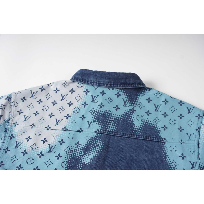 l**is V*t*n monogram short-sleeved denim overshirt