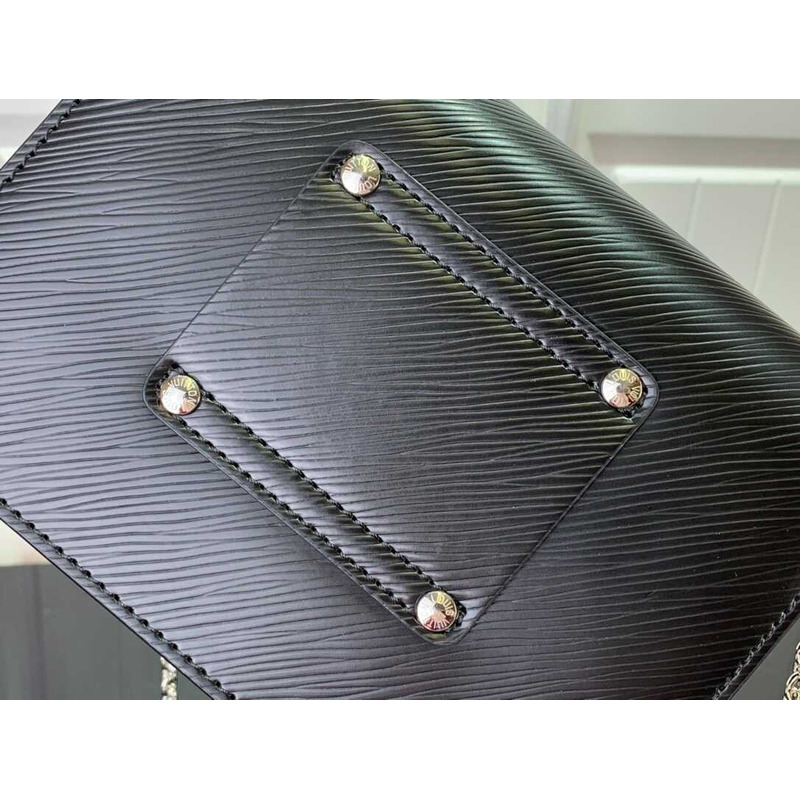 l**is V*t*n twist chain wallet epi noir black