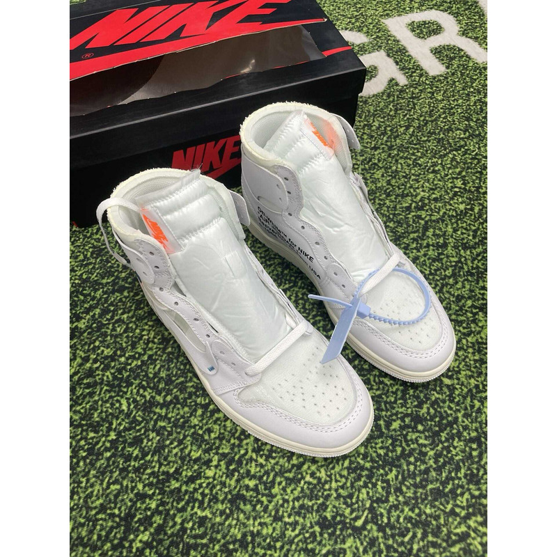 Air Jordan 1 x Off-White Retro High Top Sneaker White