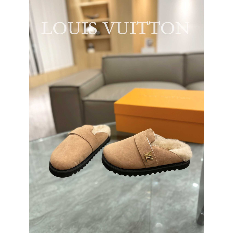 l**is V*t*n lv cosy flat comfort clog beige