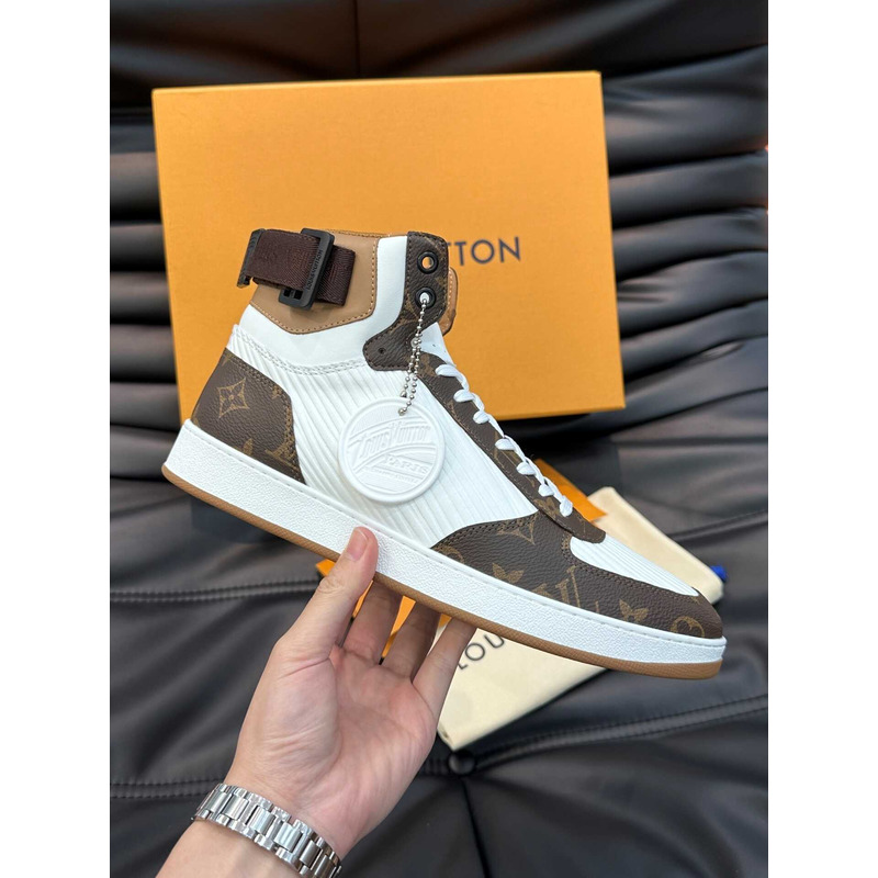 l**is V*t*n rivoli sneaker boot white brown