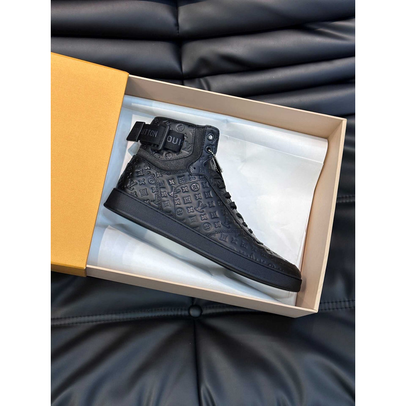 l**is V*t*n rivoli sneaker boot black