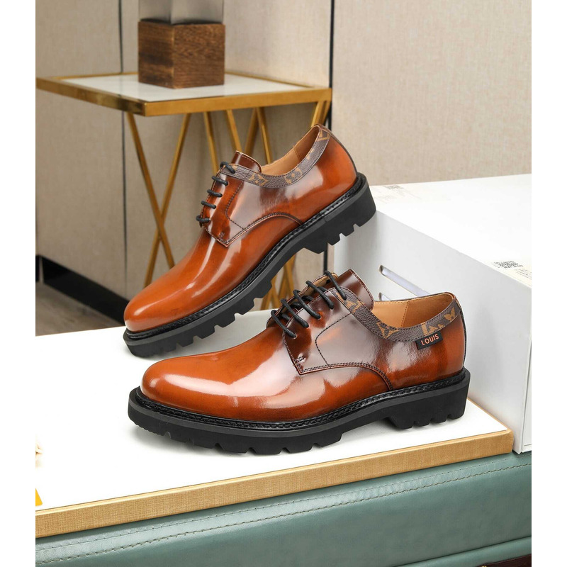 l**is V*t*n patent calf leather derby caramel