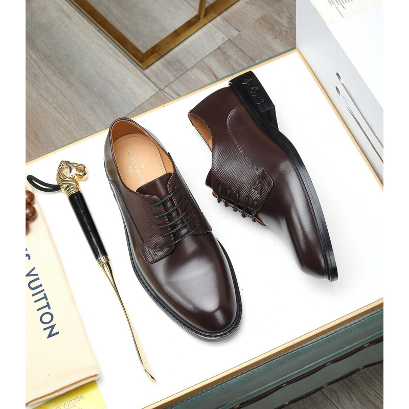 l**is V*t*n patent calf leather derby wine