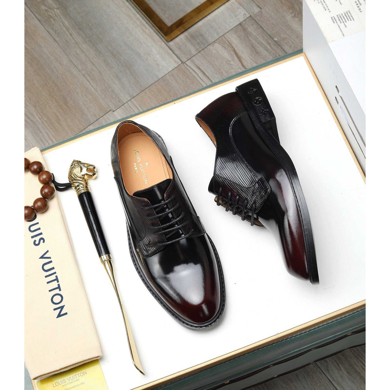 l**is V*t*n patent calf leather derby black