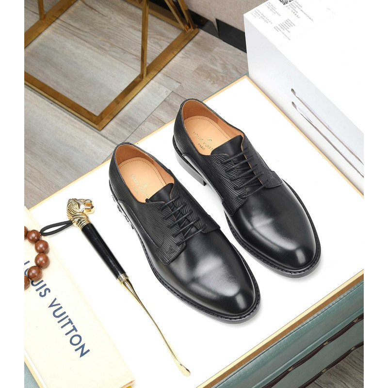 l**is V*t*n patent calf leather derby black