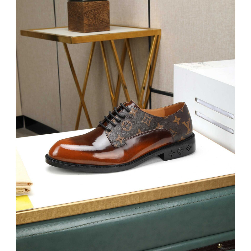 l**is V*t*n patent calf leather derby caramel