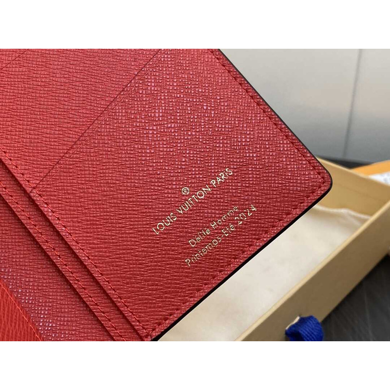 l**is V*t*n damier wallet red