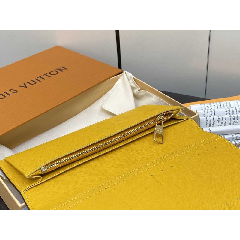 l**is V*t*n damier wallet yellow