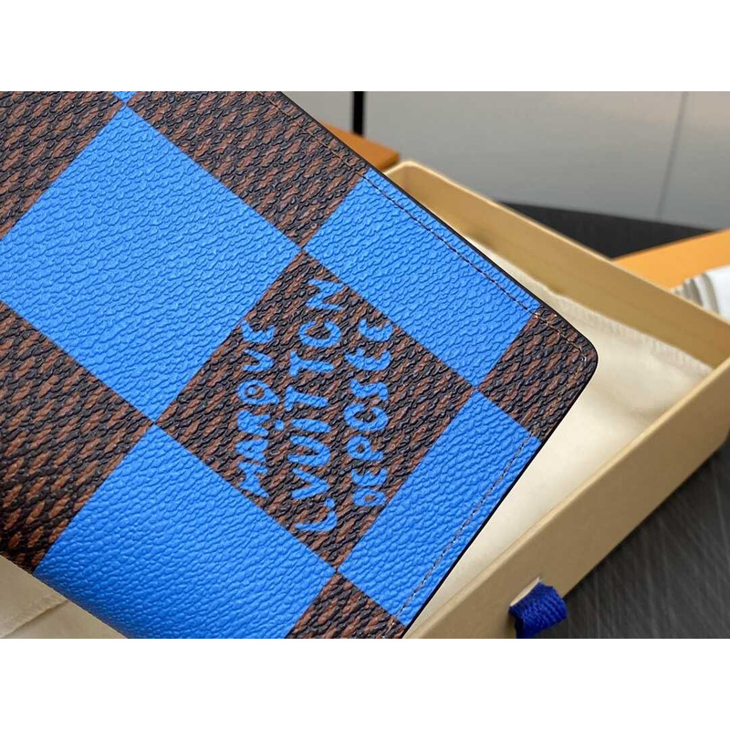 l**is V*t*n damier wallet blue