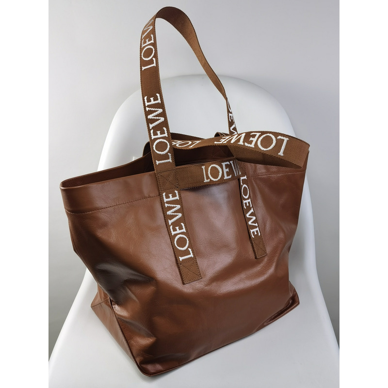 Loewe Fold Shopper In Paper Calfskin Winter Brown