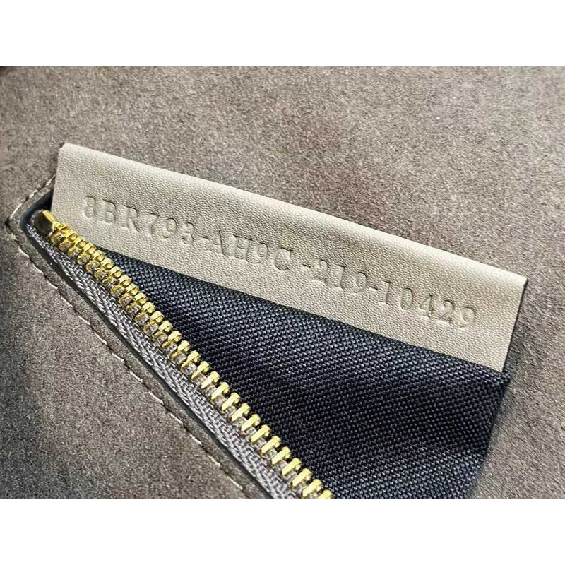 F**di  baguette chain midi bag