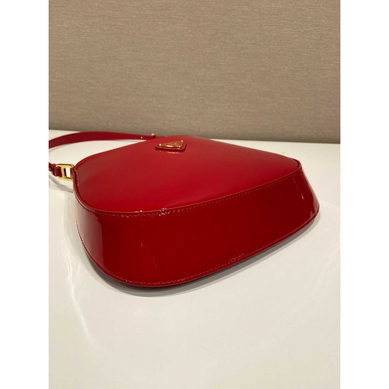 Pra*a cleo patent leather bag cherry red