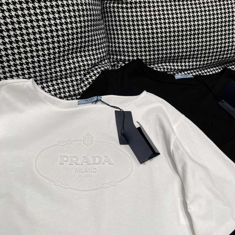 Pra*a  logo printed t-shirt white