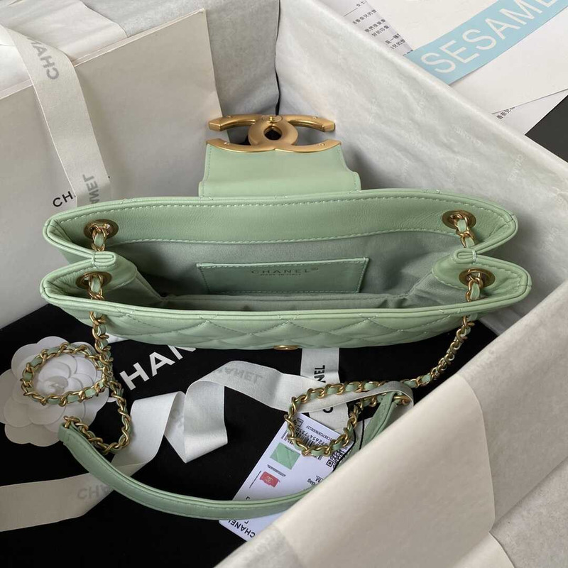 Ch*el baguette bag lambskin green