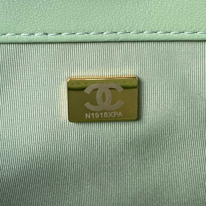 Ch*el baguette bag lambskin green