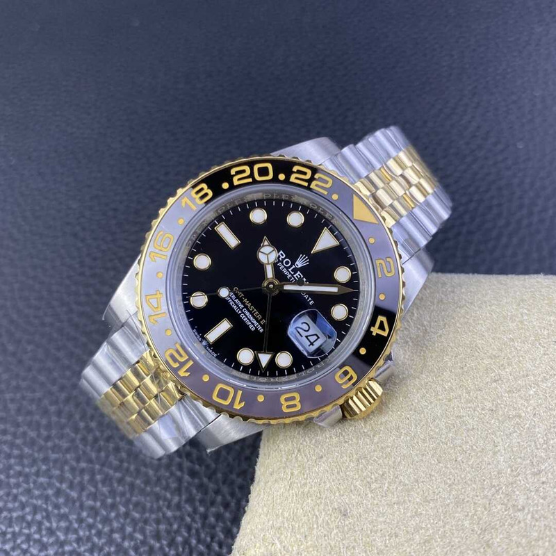 Rolex GMT-Master II 126713GRNR 904L YG/SS Black Dial Dots on YG/SS Jubilee Bracelet