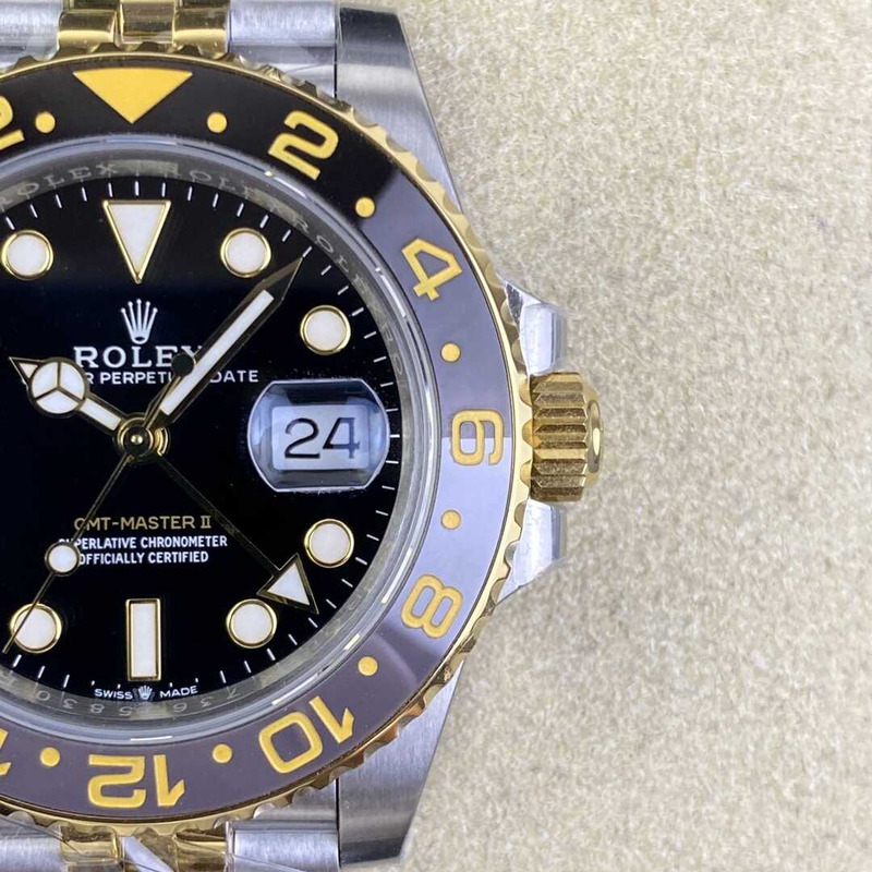 Rolex GMT-Master II 126713GRNR 904L YG/SS Black Dial Dots on YG/SS Jubilee Bracelet