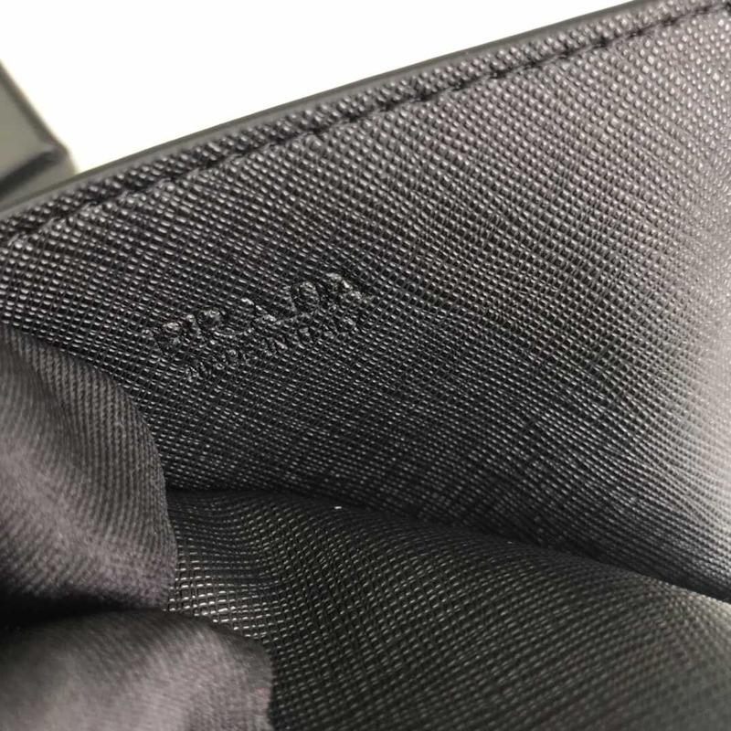 Pra*a saffiano leather card holder black