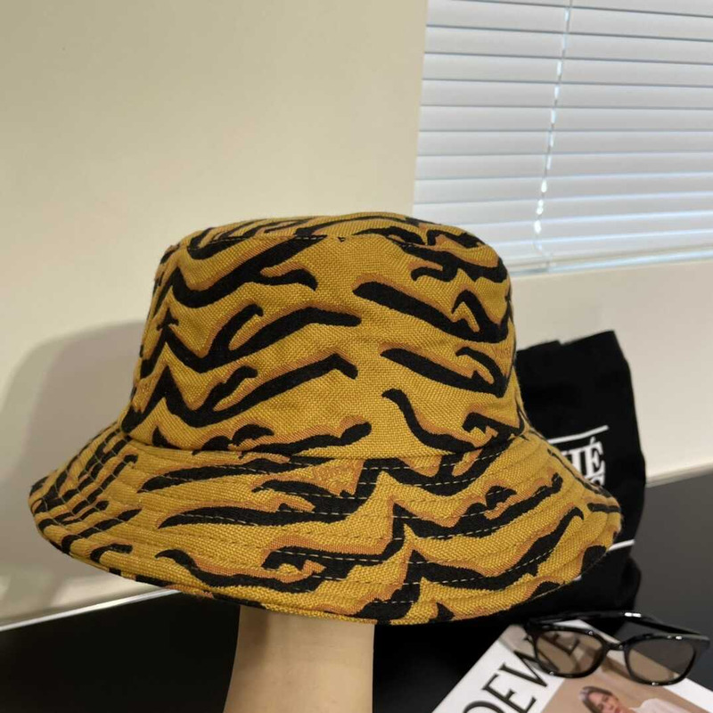 F**di tiger stripes bucket cap yellow