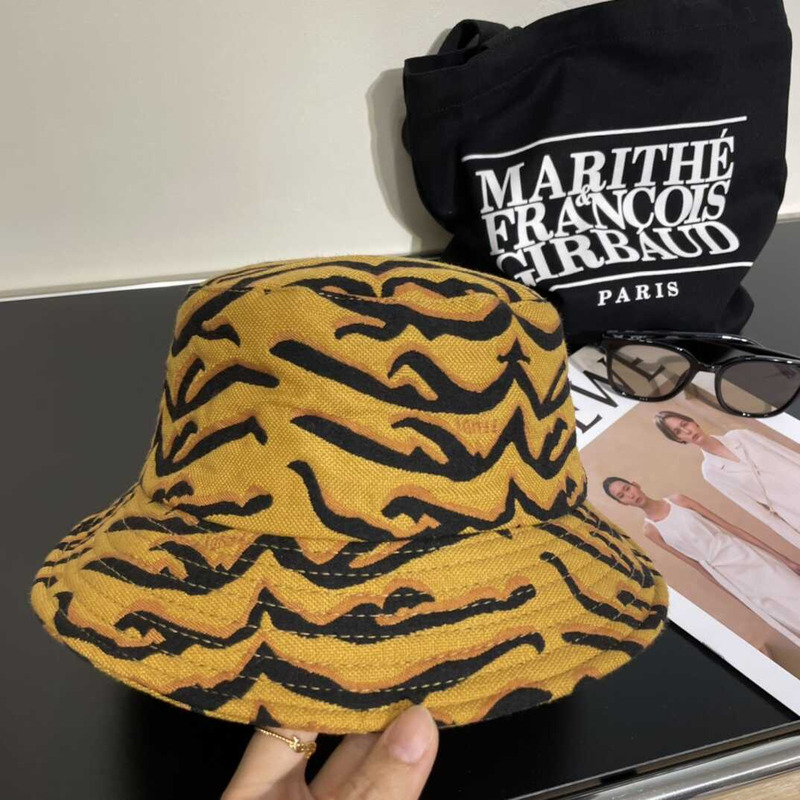 F**di tiger stripes bucket cap yellow