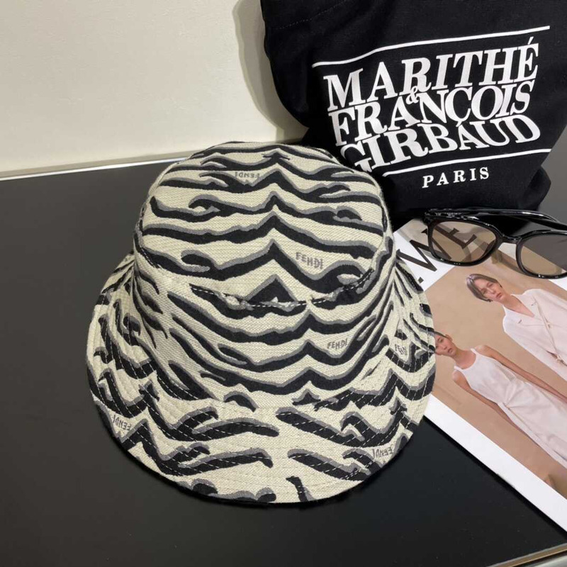 F**di tiger stripes bucket cap