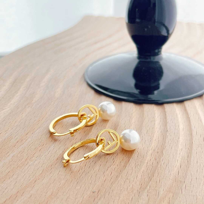 F**di f pearl earrings gold