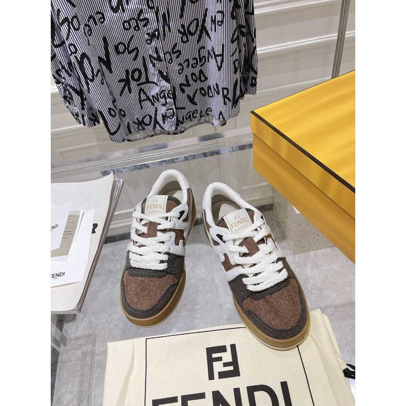 F**di match low top canvas sneaker