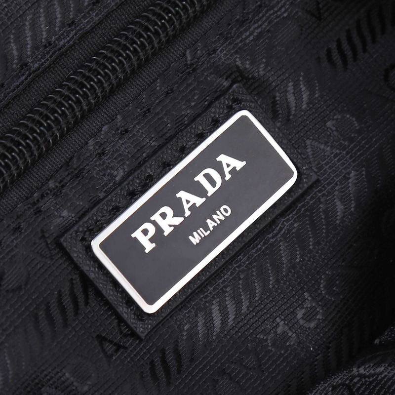 Pra*a unisex nylon plain crossbody logo hip packs