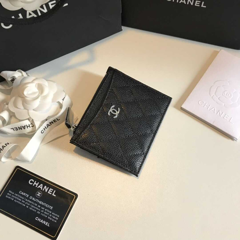 Ch*el card holder caviar black