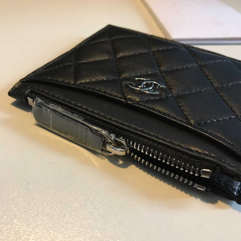 Ch*el card holder lambskin black