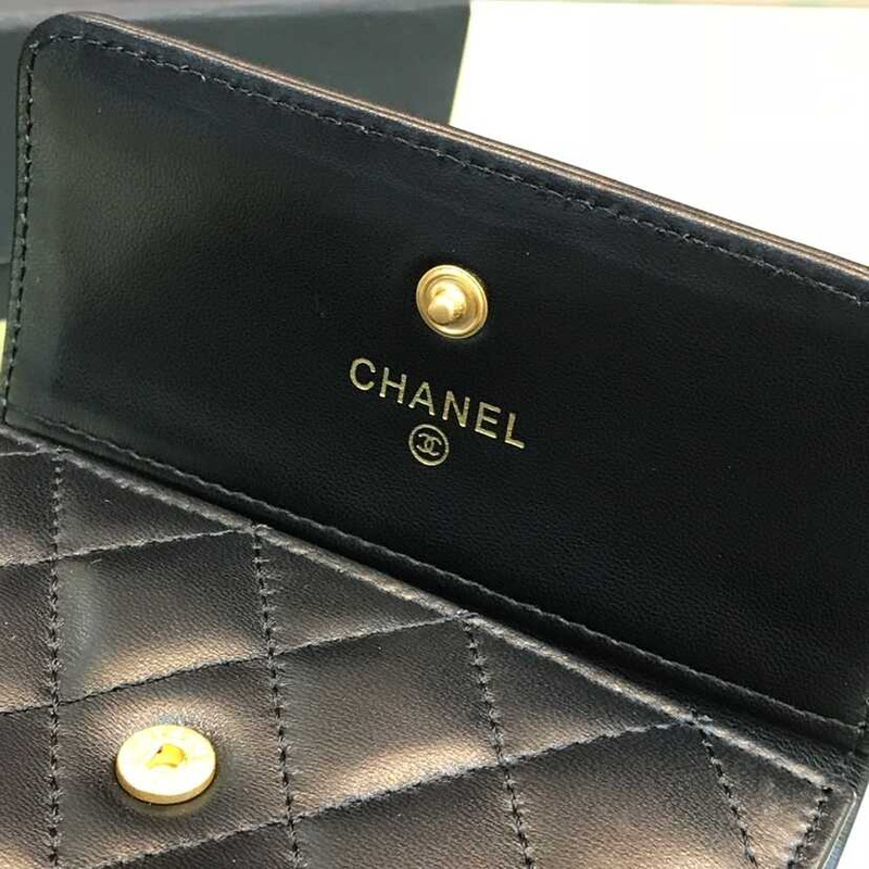 Ch*el boy Ch*el wallet lambskin black