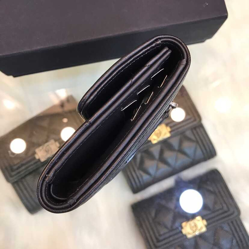 Ch*el boy Ch*el wallet lambskin black