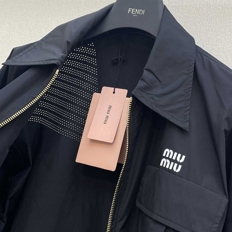 Miu Miu Zip-Up Cropped Jacket Black